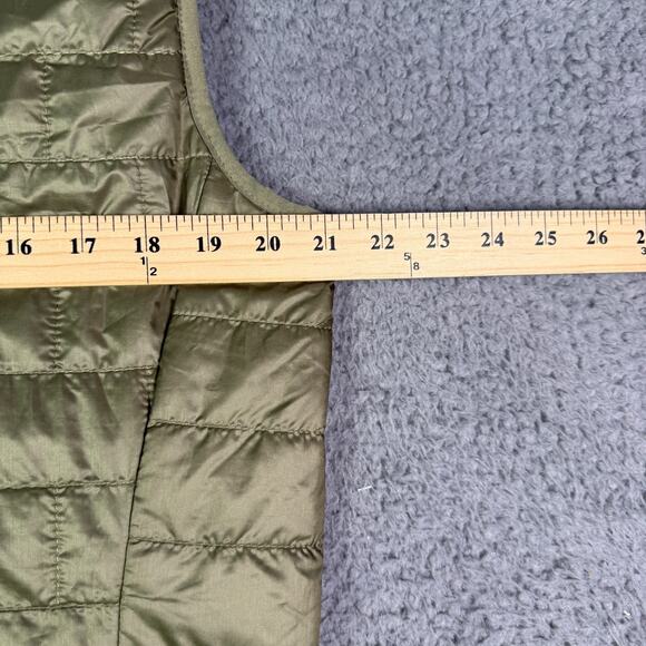 Patagonia Nano Puff Quilted Puffer Vest Mens M Green 84242 Primaloft Packable - Picture 8 of 10